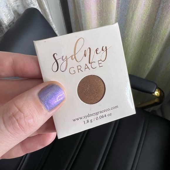 Sydney Grace Eyeshadow Single in Arabian Nights 🍁 ADD for FREE to $30+ order! - Picture 8 of 12